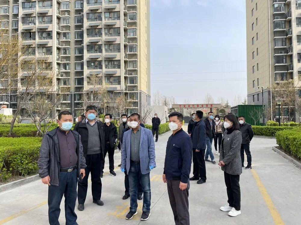 疫情封闭管理时期的小区生活观察