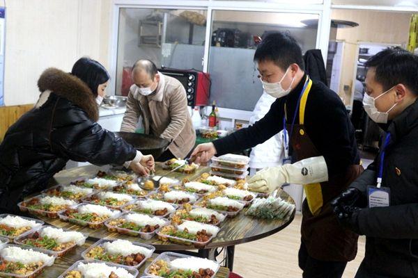 疫情期间家庭温情故事，共度艰难时刻