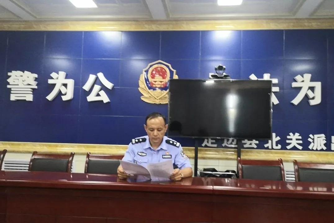 疫情下的家，温馨与坚韧的避风港