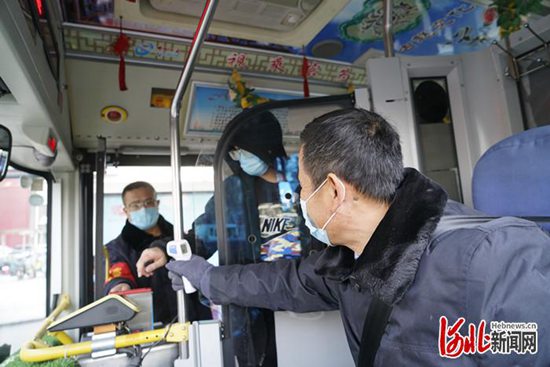 北京公交戴口罩规定的实施及其影响