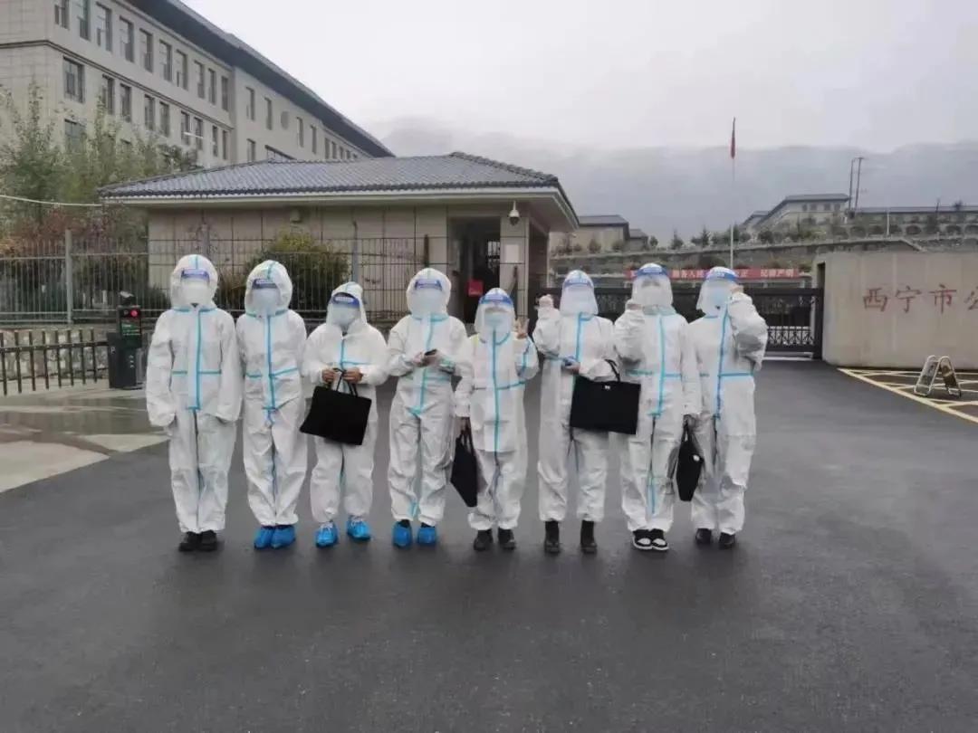 疫情防控结束时间的探讨与预测分析