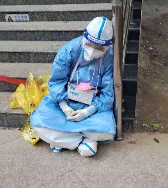 疫情突发，挑战与希望的交织