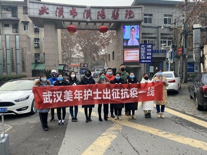 疫情中的英雄事迹与人物故事，党员之光闪耀前线