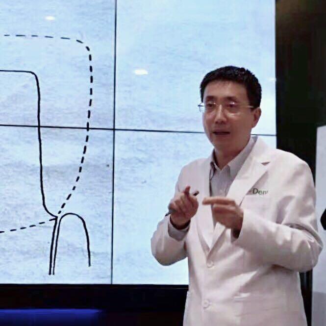 中国首次疫情的历史背景、影响及启示