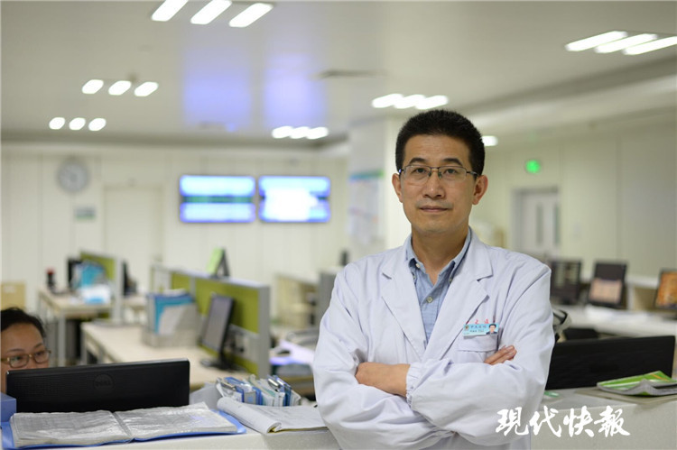 疫情中的英雄身影，李兰娟的伟大事迹