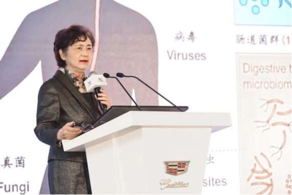 李兰娟抗疫事迹，无畏逆行，医者仁心典范