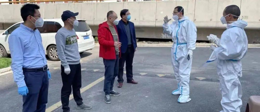 疫情期间平凡而感人的故事，温情脉脉，共克时艰
