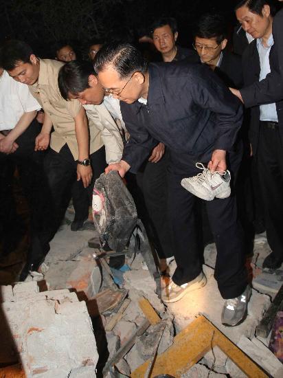 新冠疫情起止时间线及其深远影响