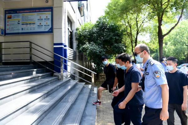 武汉疫情开始时间回顾与反思，2019年疫情初现之际的反思与启示