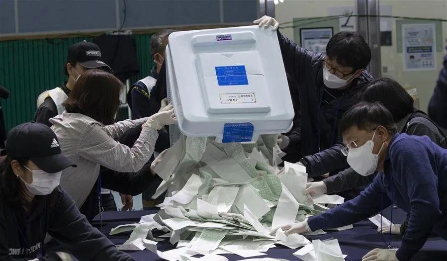 回顾解析，去年疫情解封月份揭晓