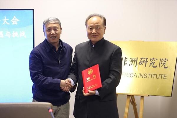 中国疫情最严重一年，挑战与应对策略