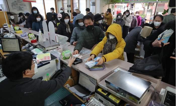疫情爆发年份及其对社会经济、生活的深远影响