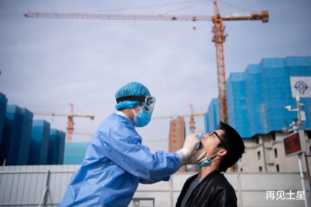 疫情烙印下的时代变迁与人性觉醒