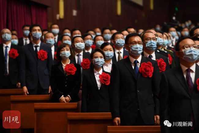 新冠疫情持续与结束，全球抗击疫情的历史性瞬间