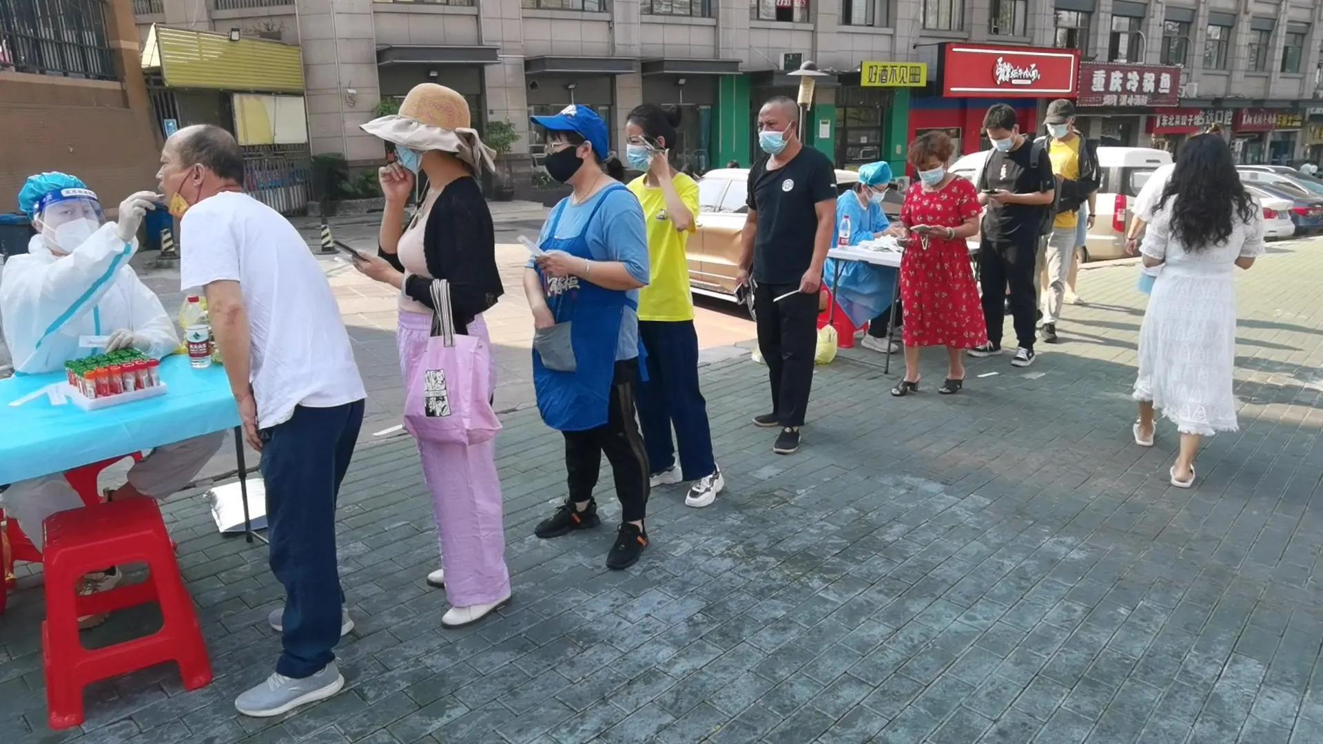 武汉疫情爆发地点及其社会影响与启示