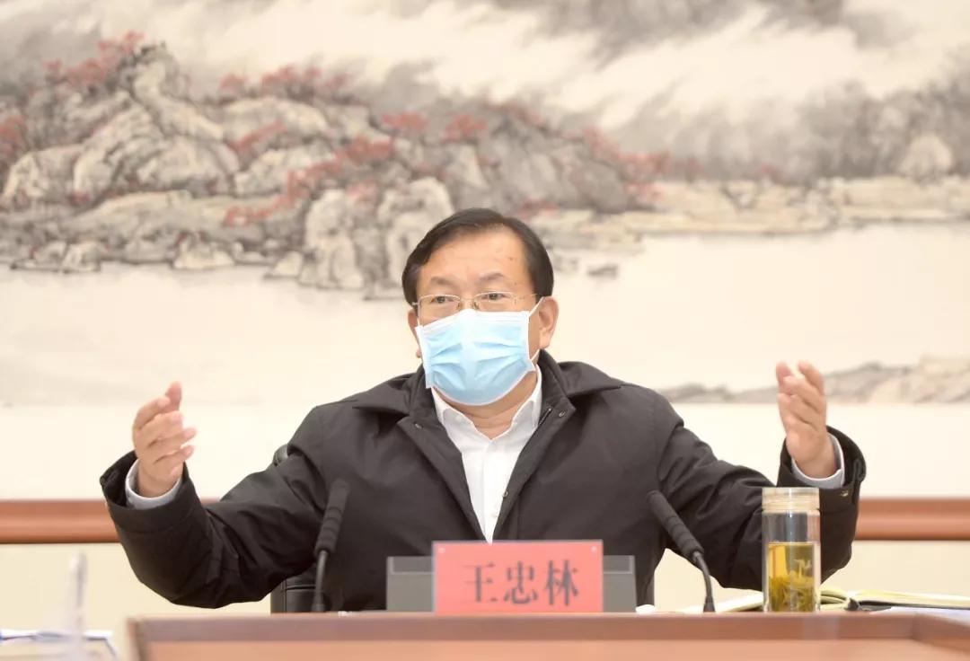 武汉疫情现状、影响及挑战，生命损失严峻考验