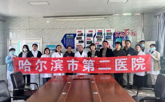 哈尔滨疫情挑战与希望并存的首日