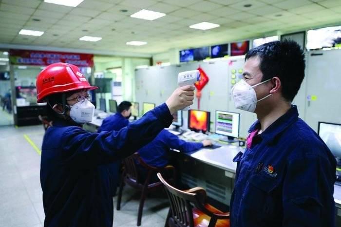 新冠疫情第一年，全球挑战与反思