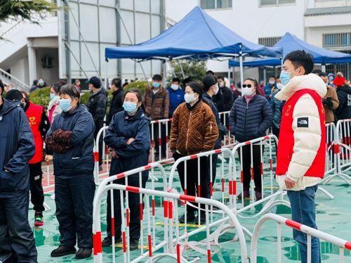 江苏再现疫情挑战，坚定信心，共克时艰时刻