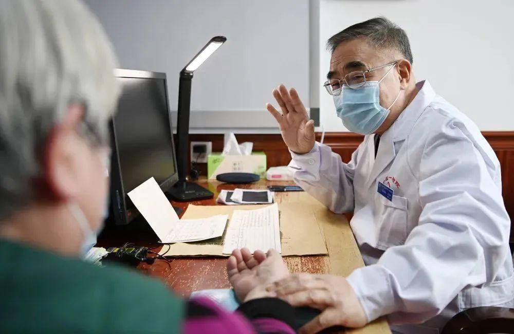 全球疫情最新动态，现状与未来趋势的揭示走势图