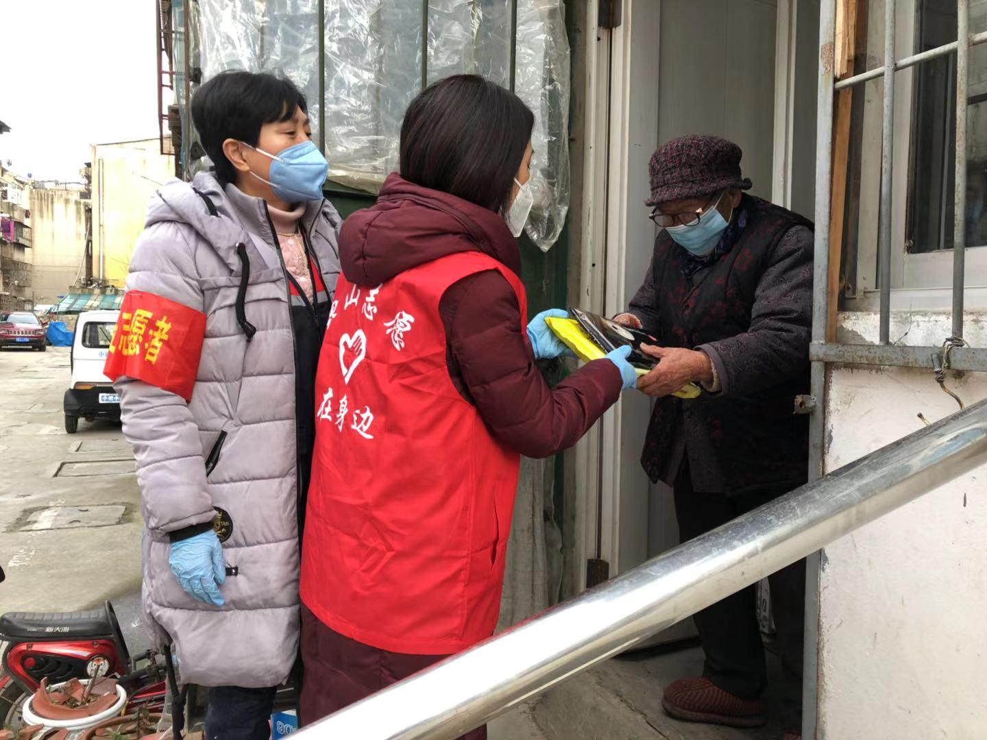 疫情下的温情家庭时光