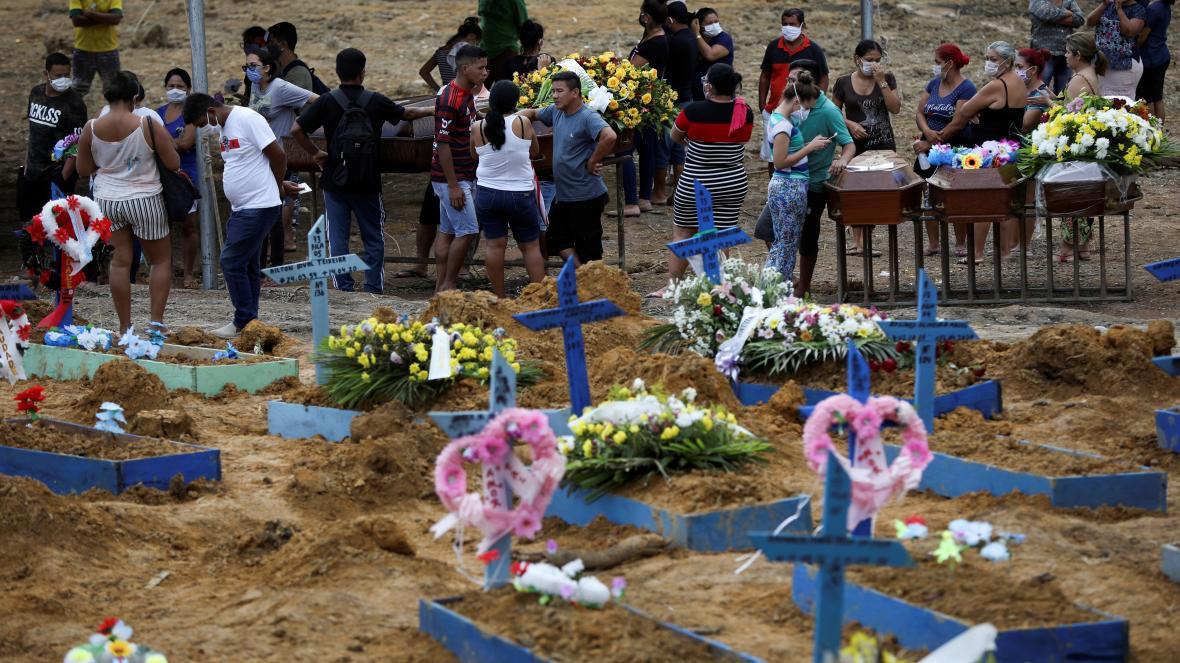 新冠疫情全球死亡人数及其深远影响