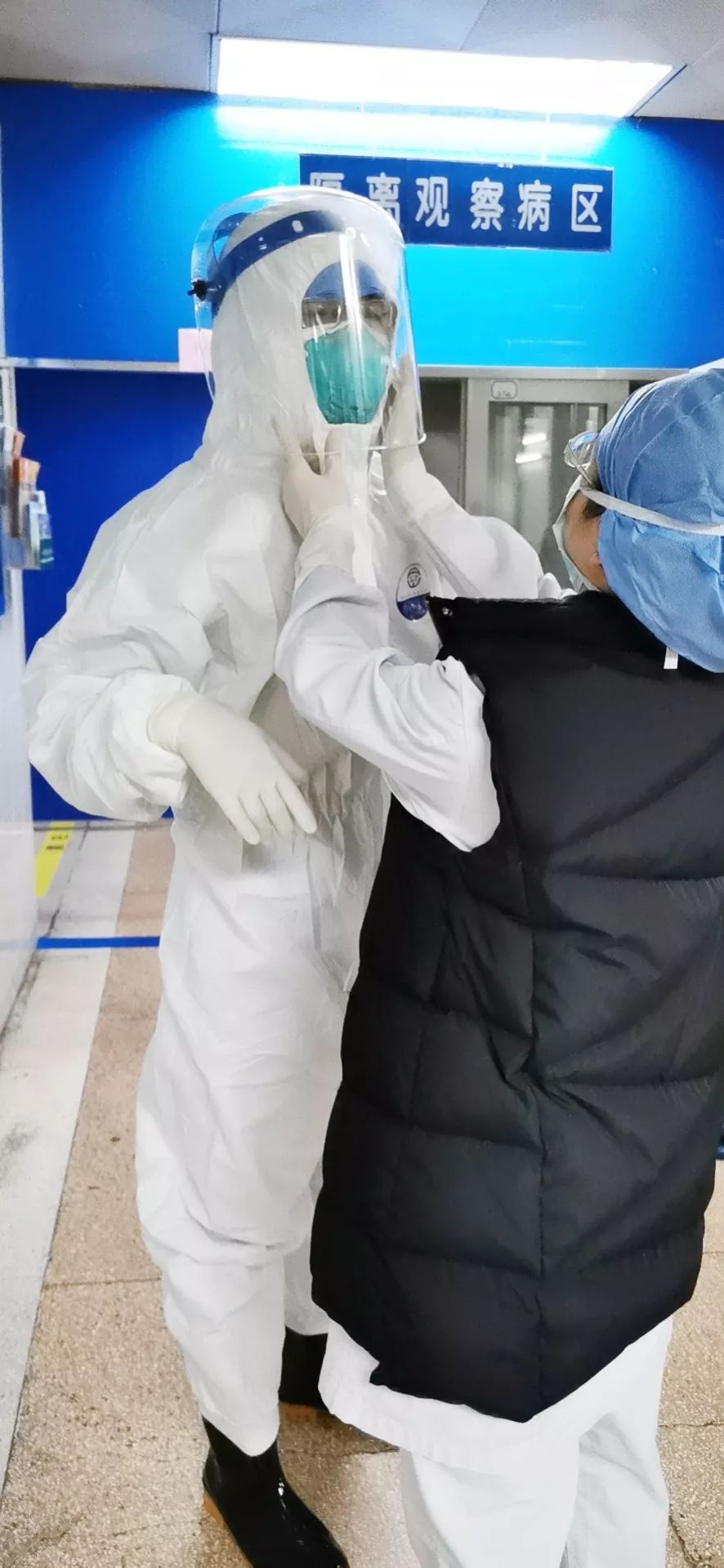 疫情逆境中的温暖守护者，医护人员感人事迹