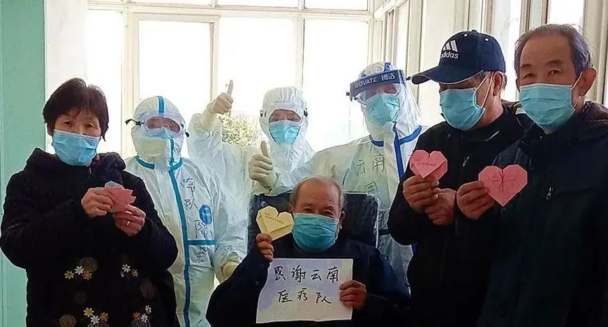 疫情前线，医护人员英勇事迹纪实