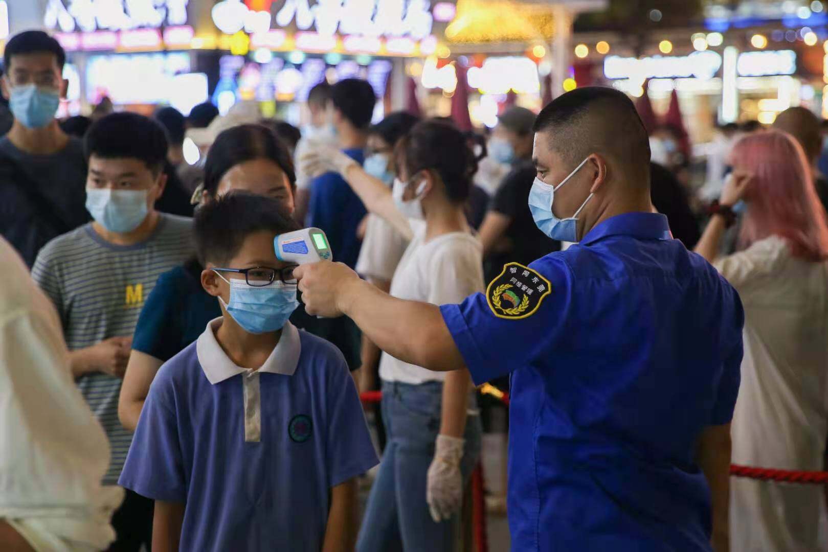 东莞疫情解封后，城市复苏与防疫新篇章