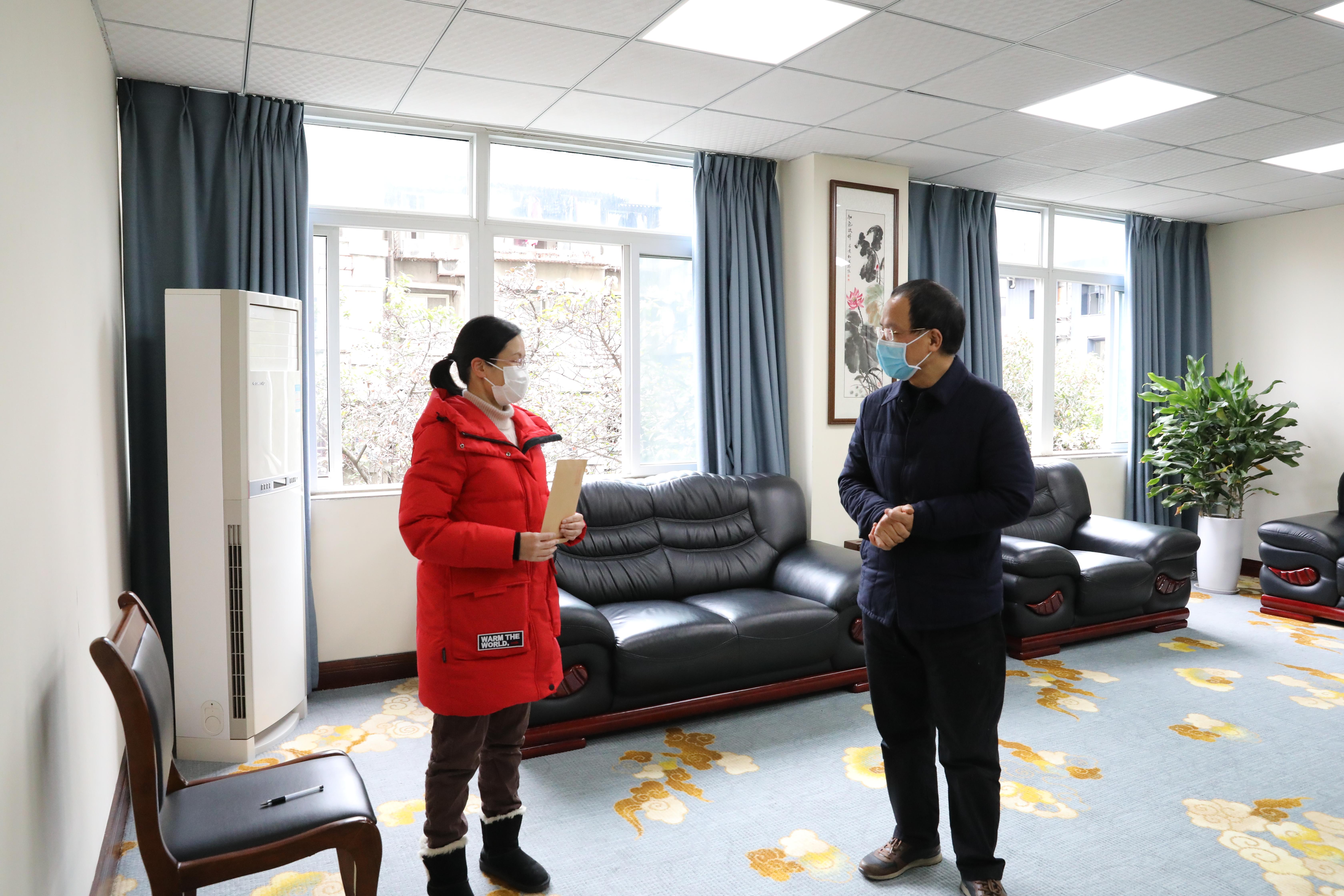 四川省疫情管理策略与实践探索