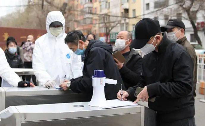 哈尔滨大哥的温情与力量，疫情下的温情传递