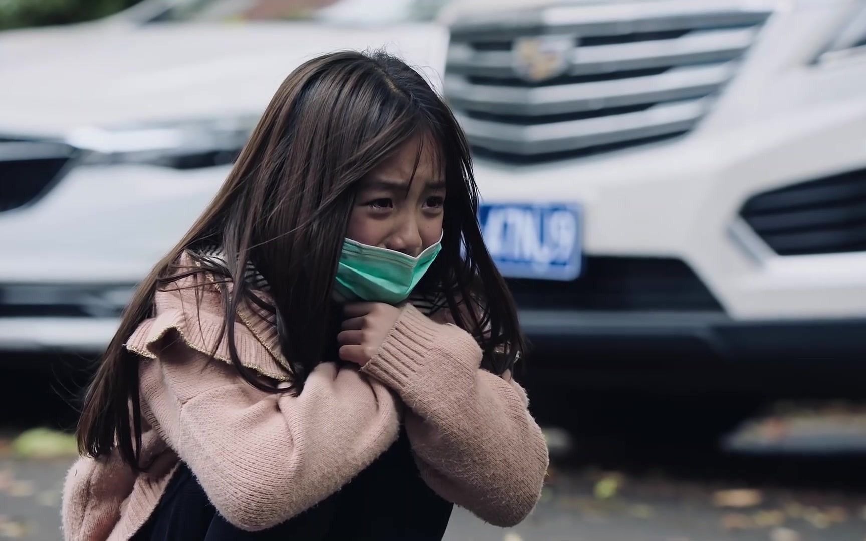 兰州疫情中的小女孩悲歌