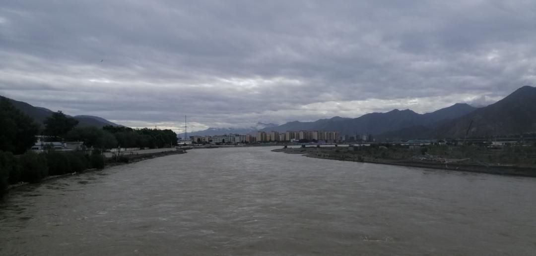 拉萨至重庆疫情，挑战与应对策略