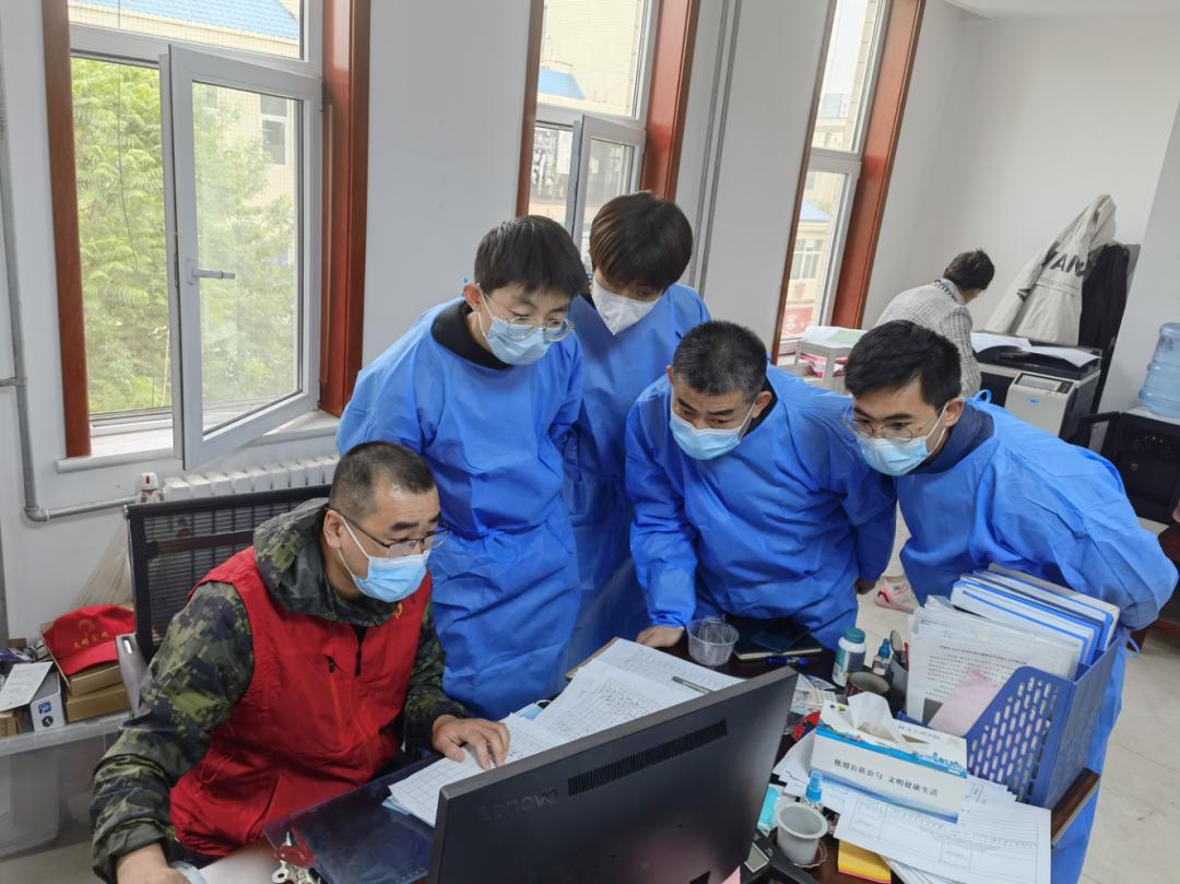 上海与济南，疫情下的城市挑战与协同应对