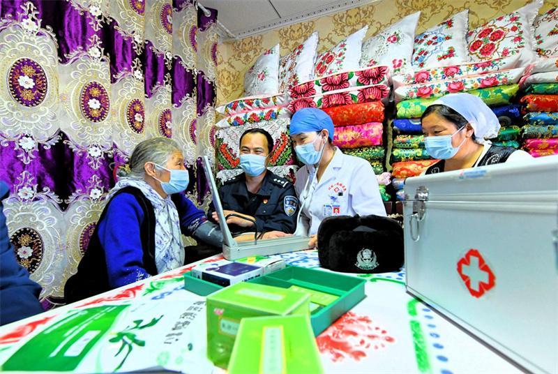 新疆对上海防疫政策的支持与协作，携手共筑防线