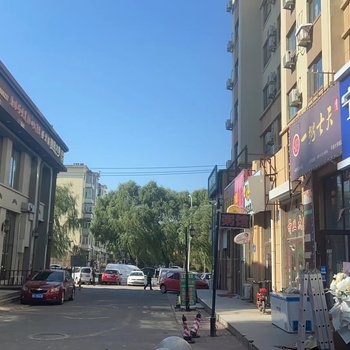 哈尔滨平房区东平小区，城市中的温馨家园生活