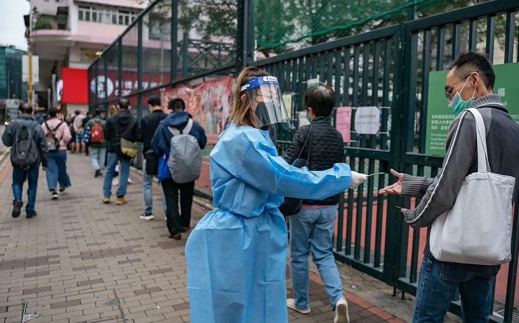 香港新冠疫情新增病例分析及应对策略探讨