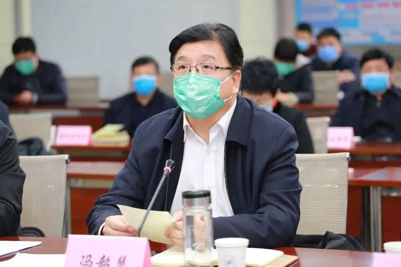 新疆乌鲁木齐疫情防控等级升级，坚决打赢疫情防控阻击战