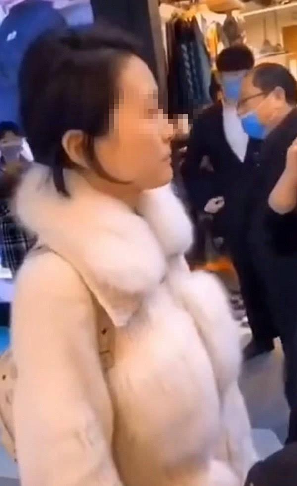 杭州地铁不戴口罩，防疫政策调整与社会适应