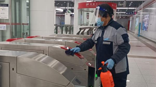 北京地铁口罩规定，防疫措施与个人防护的平衡