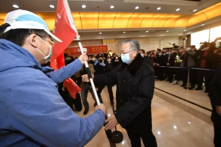 疫情下的担当，河南省委书记与哈尔滨的抗疫故事