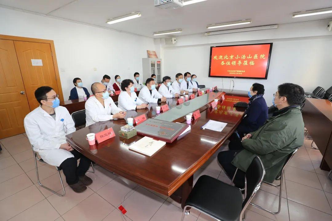 北京与上海抗疫对比，为何北京表现不如上海？