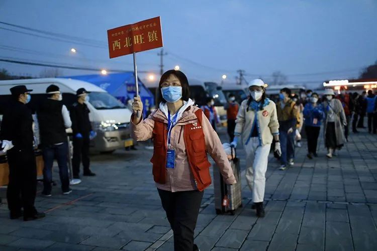 北京疫情下的湖北人员进京，防控、挑战与人文关怀的平衡