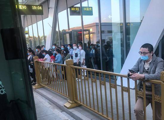 从南宁到北京，疫情下的跨城流动与防控挑战