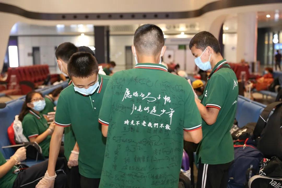 西藏自治区发布最新疫情防控通告，全面加强防疫措施