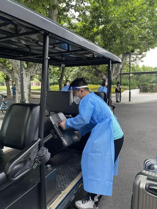 疫情下的归途，上海大学生返沪记