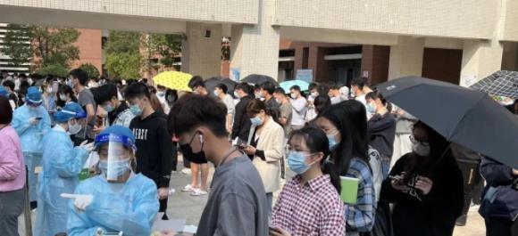 郑州疫情下的挑战，大学生开学之路