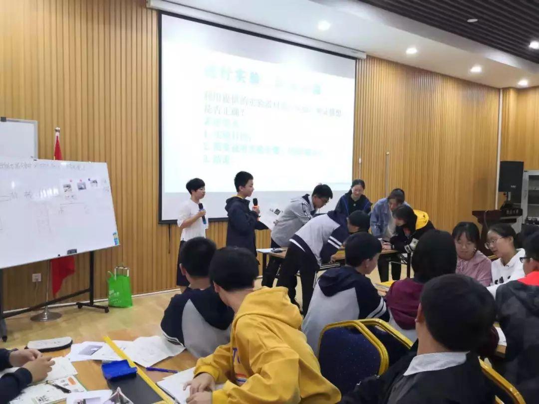 郑州女大学生事件，社会关注背后的思考