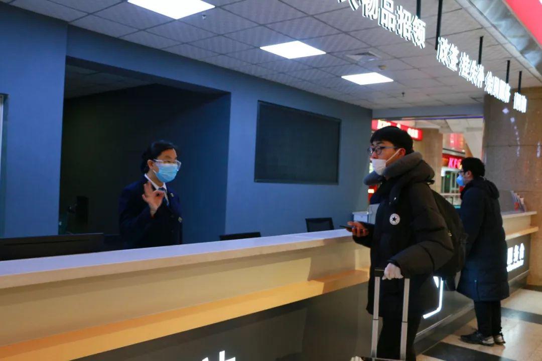 郑州疫情发布会几点召开？最新时间安排与防疫动态解析